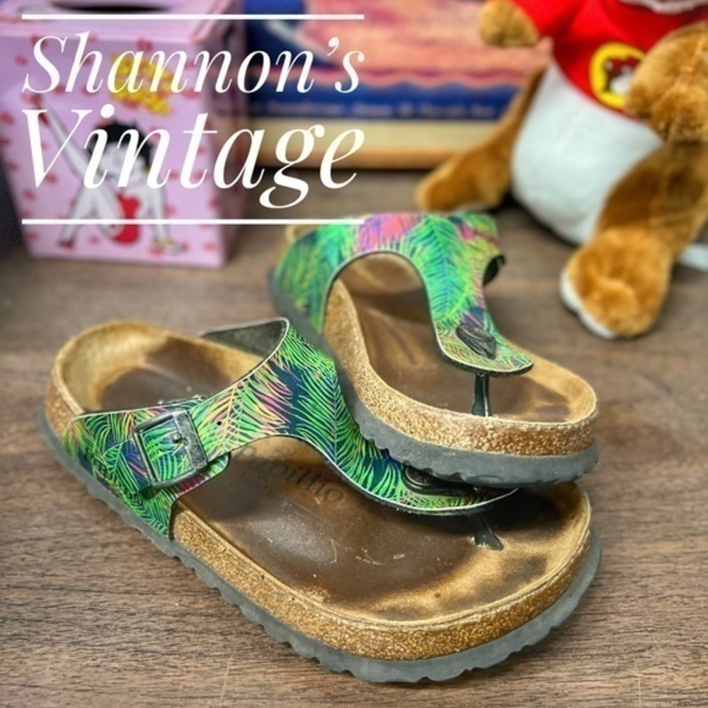 Papillon by Birkenstock women’s sz 5 tropic sandals